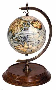 Schreibtischständer für Globen Mit Messingbügel und Holzfuss und Globus