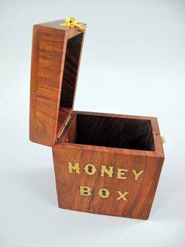 spardose-moneybox offen