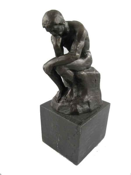 Bronzefigur "der Denker" auf Marmorsockel