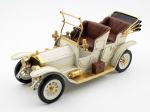 Offener Oldtimer als Modell aus Blech